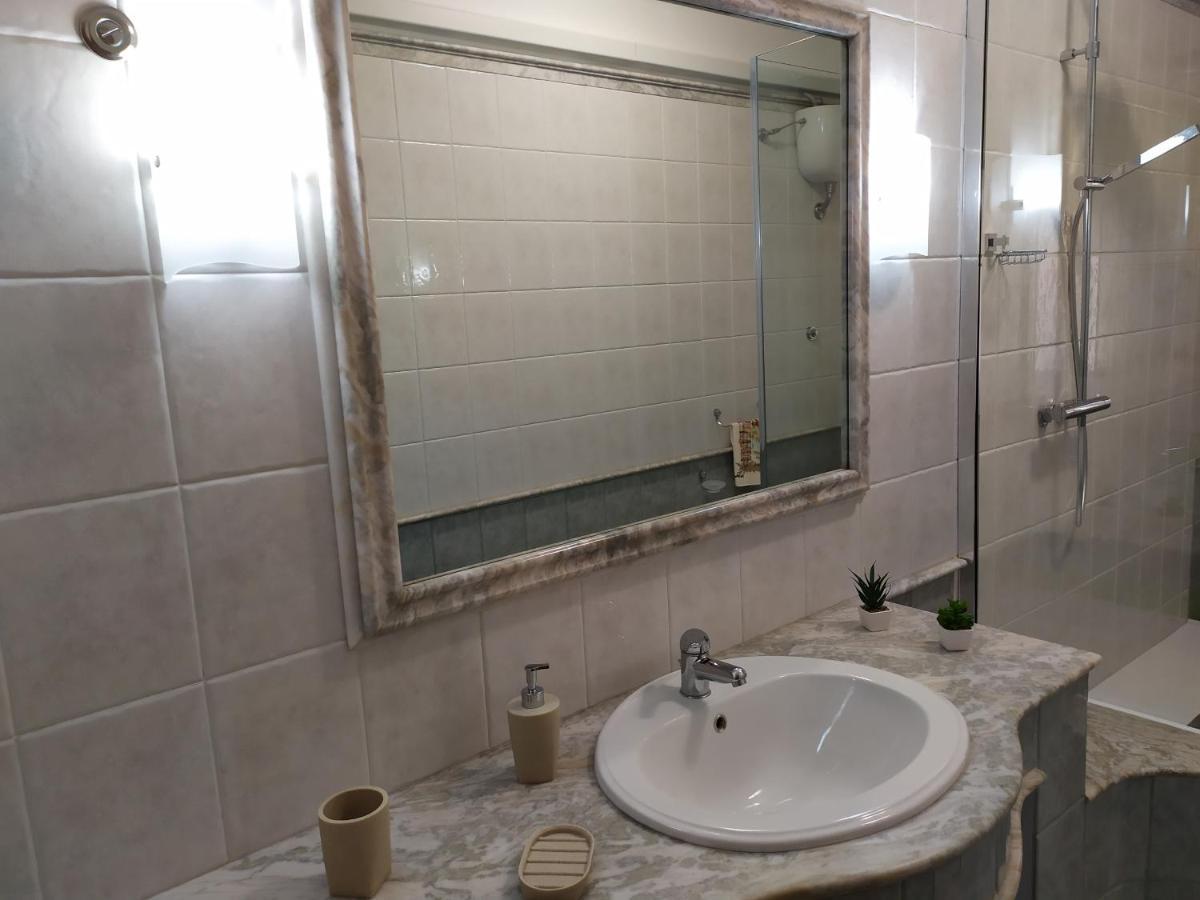 Abitazione Privata Nel Cuore Del Salento Muro Leccese Exterior photo
